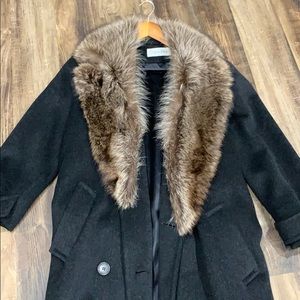 VINTAGE Calvin Klein wool overcoat with  fur trim